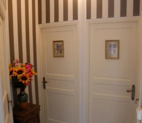 D'hotes De L'eglise 3*