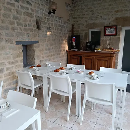 D'hôtes De L'eglise Couette-café 2*