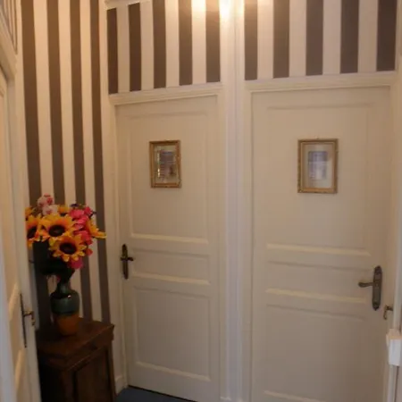 D'hotes De L'eglise 3*