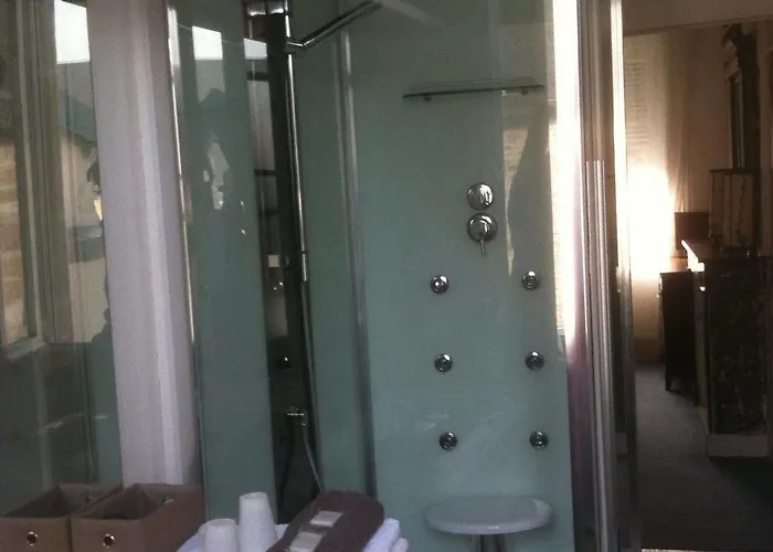 D'hôtes De L'eglise